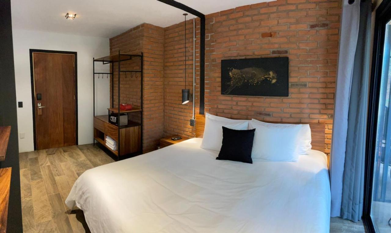Hotel Oxu Solo Adultos Вале де Браво Екстериор снимка